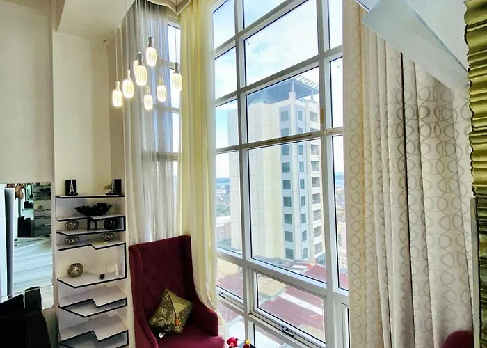 2316 Two Bedroom Loft Type Unit Good For 10 Person